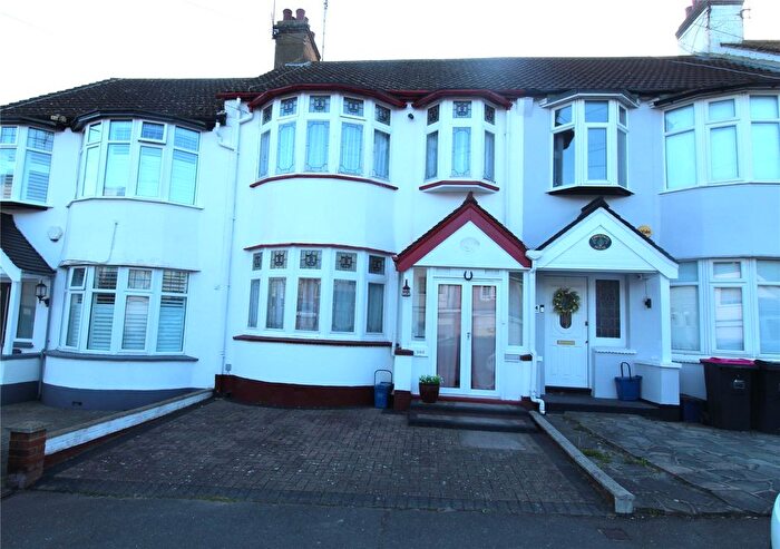 3 Bedroom Terraced House For Sale In Marguerite Drive, Leigh-On-Sea, Essex, SS9