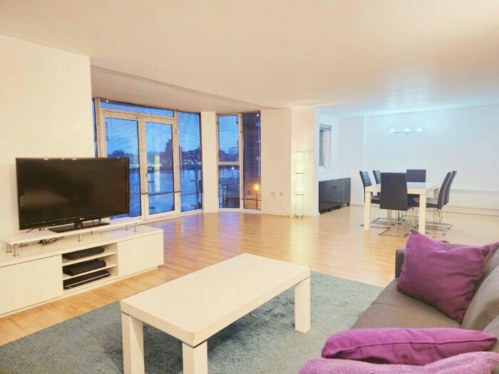 2 Bedroom Apartment To Rent In Rotherhithe, SE16