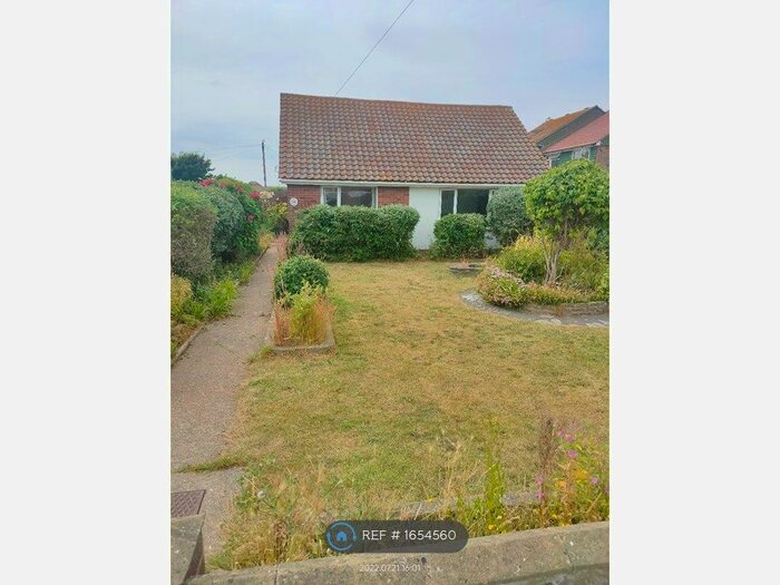 3 Bedroom Bungalow To Rent In Seaview Road, Peacehaven, BN10