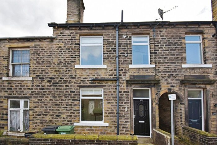 2 Bedroom Terraced House To Rent In Wellington Street, Lindley, Huddersfield, HD3