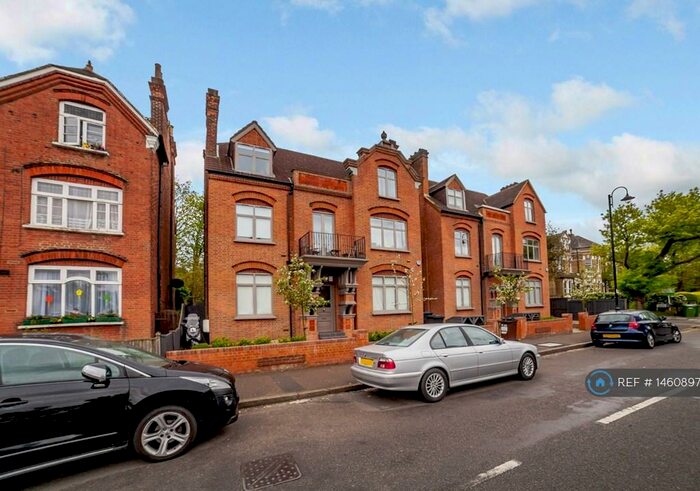 4 Bedroom Flat To Rent In Glenmore Apartments, London, SE19