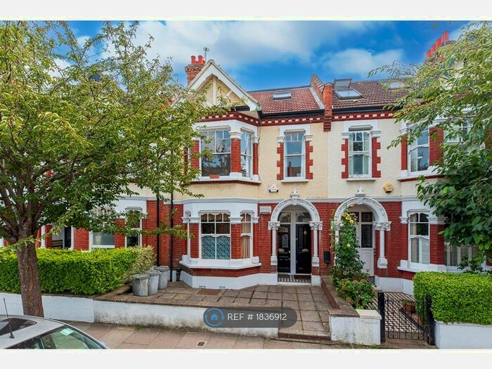 4 Bedroom Maisonette To Rent In Harbord Street, London, SW6