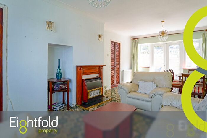 3 Bedroom Terraced House To Rent In Craven Road, Brighton, BN2