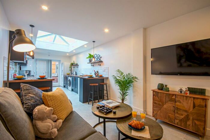 5 Bedroom Terraced House To Rent In Winchester Street, Coventry, CV1