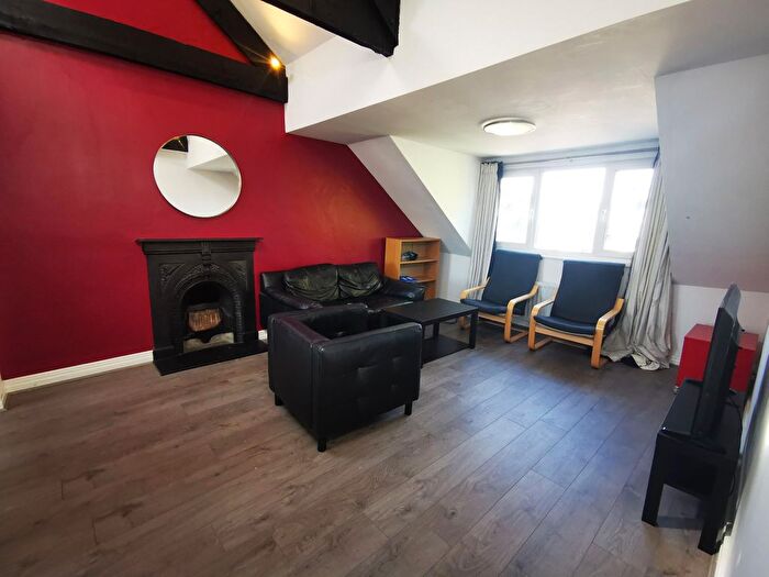 3 Bedroom Flat To Rent In St Georges Terrace, Newcastle Upon Tyne, NE2