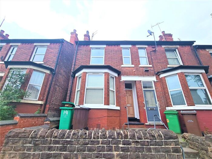 3 Bedroom Terraced House To Rent In Ilkeston Road, Nottingham, Nottinghamshire, NG7