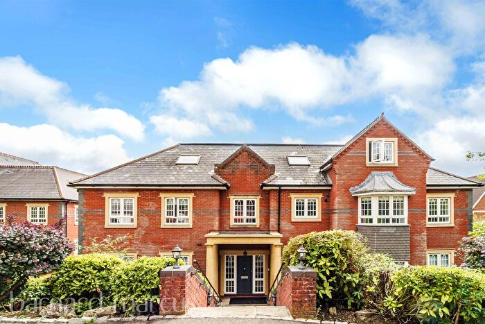 3 Bedroom Flat To Rent In St. Monicas Road, Kingswood, Tadworth, KT20