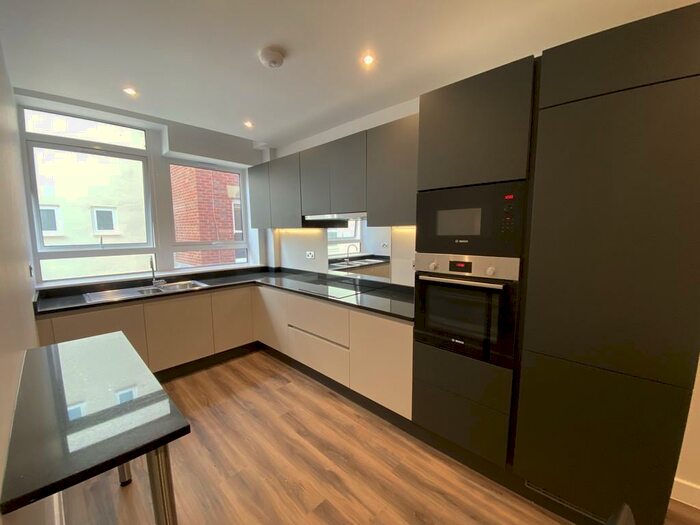 2 Bedroom Apartment To Rent In A St Pauls, Leeds City Centre, LS1
