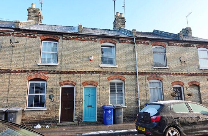 2 Bedroom Terraced House To Rent In Stanley Road, Newmarket, CB8