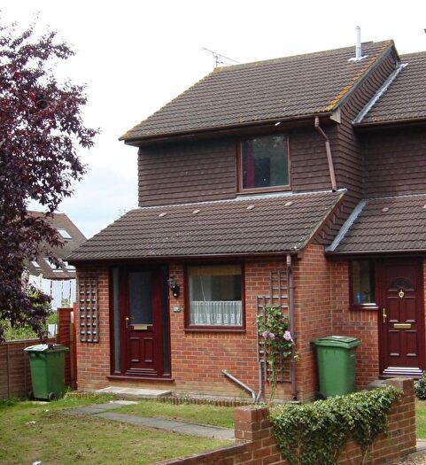 2 Bedroom Semi Detached House To Rent In Ballard Close, Marden, Tonbridge, TN12