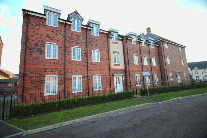 2 Bedroom Apartment To Rent In Pear Tree Close, Wesham, PR4