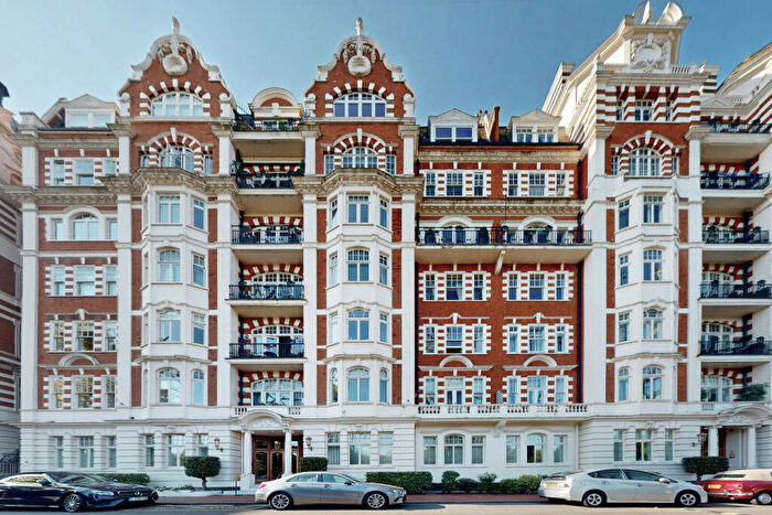 2 Bedroom Apartment For Sale In North Gate, Prince Albert Road, St John's Wood, London, NW8