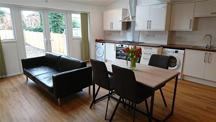 1 Bedroom Semi-Detached House To Rent In Lower Road, Beeston, Nottingham, Nottinghamshire, NG9