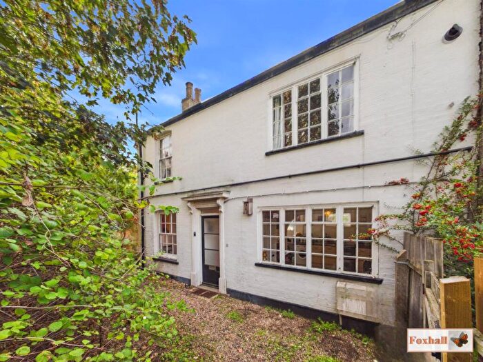 2 Bedroom Semi Detached House For Sale In Anglesea Road, Ipswich, IP1