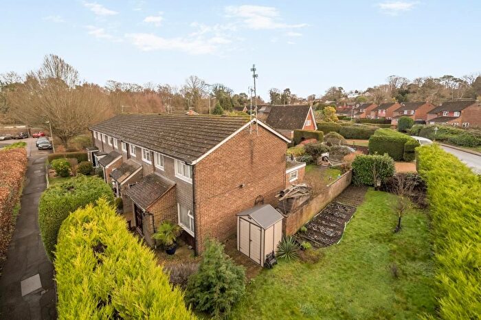 3 Bedroom Detached House For Sale In Francis Chichester Close, South Ascot, SL5