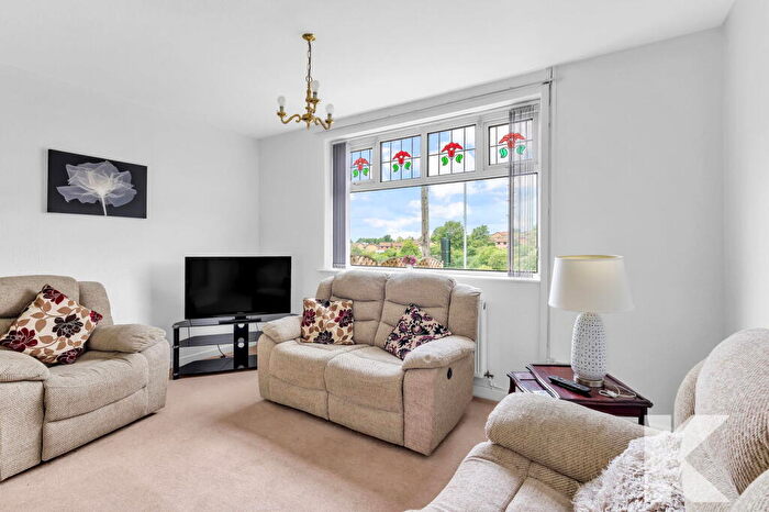 2 Bedroom Detached Bungalow For Sale In Ferney Field Road, Chadderton, Oldham, OL9