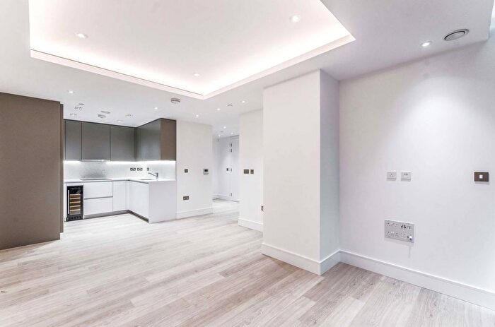 2 Bedroom Flat For Sale In Carrera Tower, Clerkenwell, London, EC1V