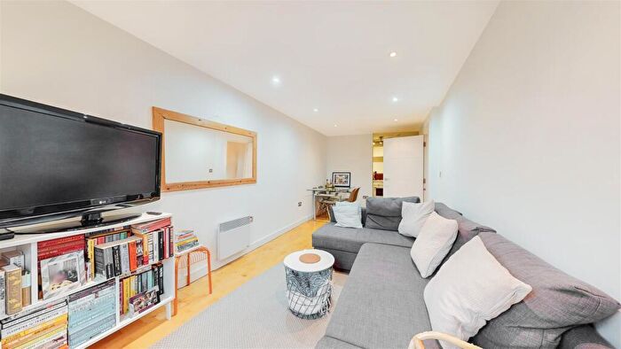 2 Bedroom Apartment For Sale In Bow Connection, Fairfield Road, Bow, E3