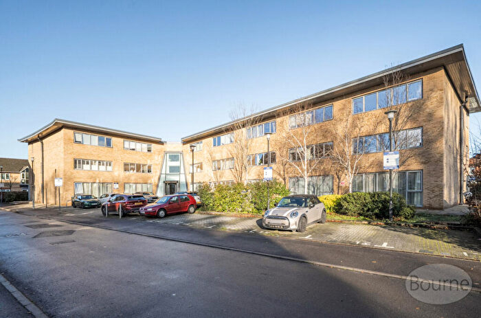 1 Bedroom Apartment For Sale In Power Close, Guildford, Surrey, GU1