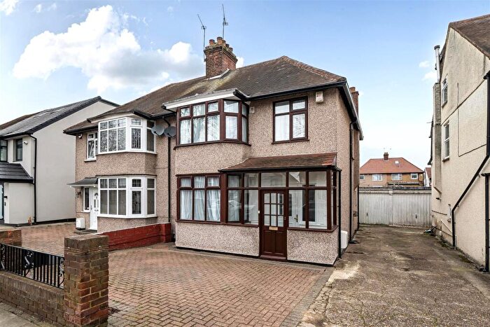 3 Bedroom Semi Detached House For Sale In Carlton Avenue East, Wembley, HA9
