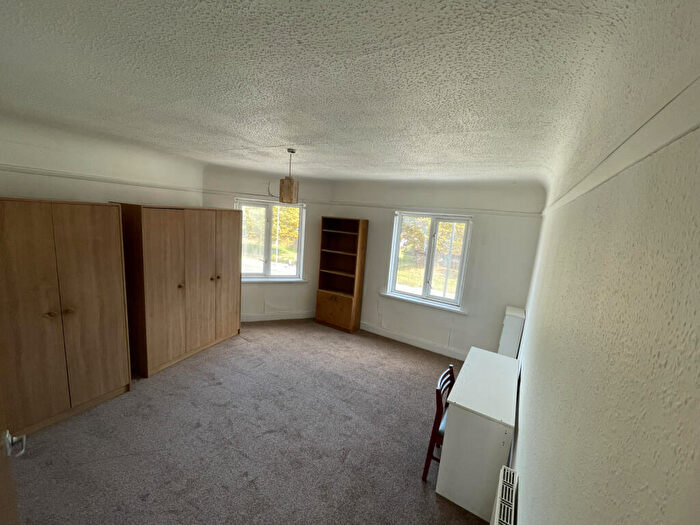 1 Bedroom Flat To Rent In Hilsea, Portsmouth, Hampshire, PO2