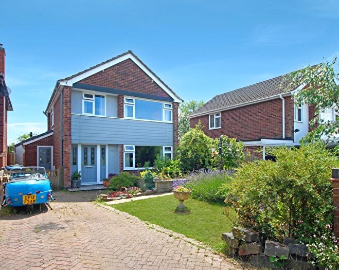 3 Bedroom Detached House For Sale In South Avenue, Ullesthorpe, Lutterworth, LE17