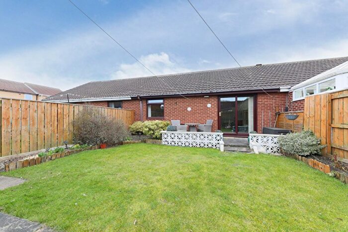 2 Bedroom Terraced Bungalow For Sale In Amberley Chase, Killingworth, NE12