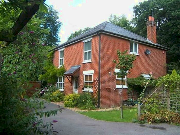 2 Bedroom Semi-Detached House To Rent In Mayles Lane, Wickham, PO17