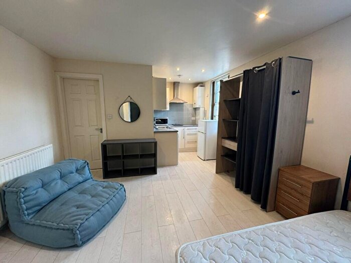 Studio To Rent In Charnwood Street, Derby, Derbyshire, DE1