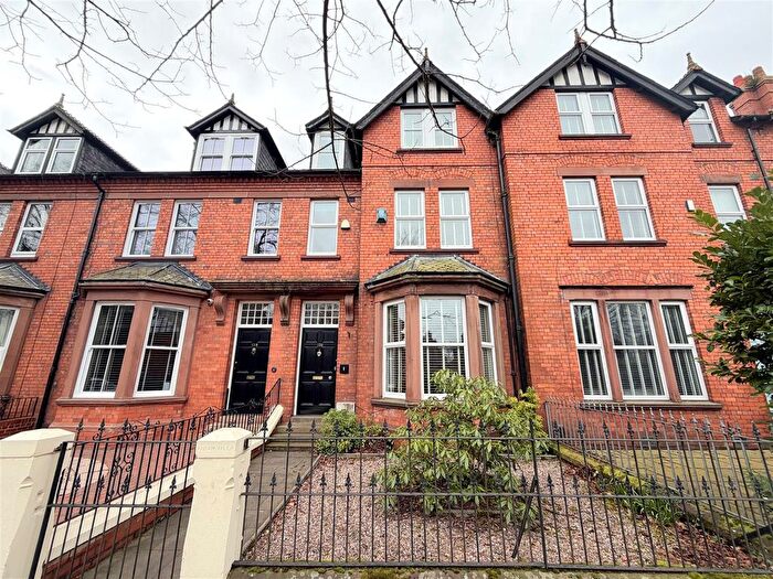 6 Bedroom Terraced House For Sale In Warwick Road, Carlisle, CA1