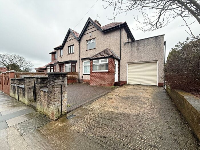 3 Bedroom Semi-Detached House For Sale In Victoria Avenue, Sunderland, SR2