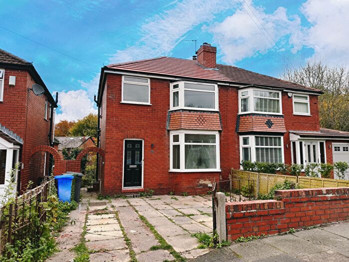 3 Bedroom House To Rent In Balmoral Avenue, Hyde, SK14