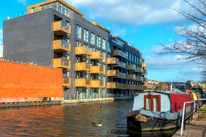 1 Bedroom Flat To Rent In Waterfront Apartments, Amberly Road, London, W9