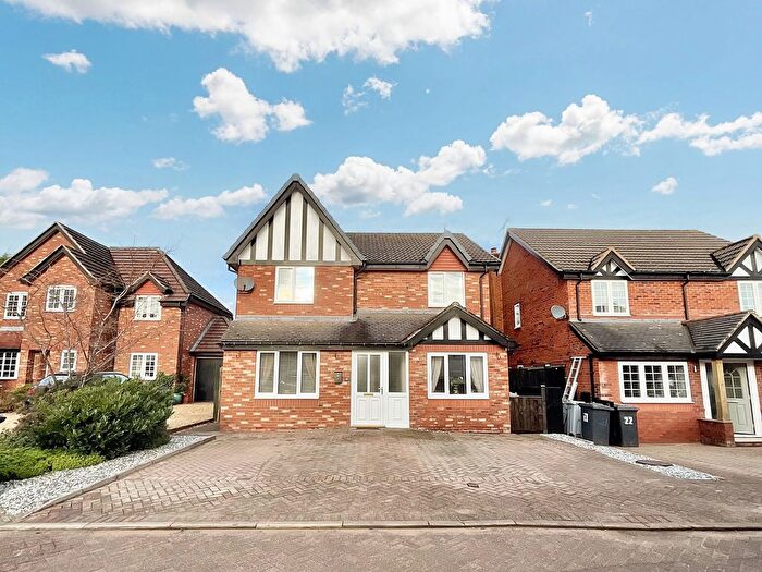 4 Bedroom Detached House For Sale In Huntersfield, Shavington, CW2