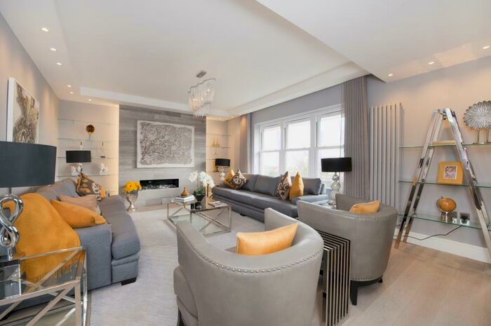 3 Bedroom Apartment To Rent In Lyndhurst Road, Hampstead, NW3