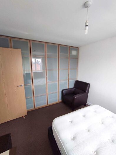 5 Bedroom Terraced House For Sale In Wheler Street, Manchester, M11