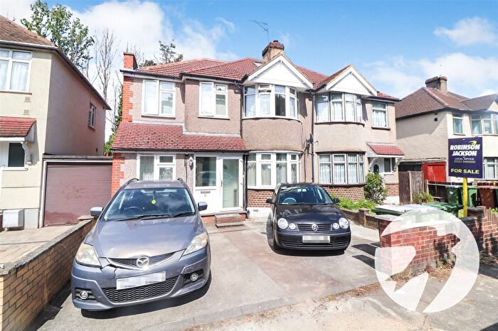 4 Bedroom Semi-Detached House For Sale In Lower Road, Erith, DA8
