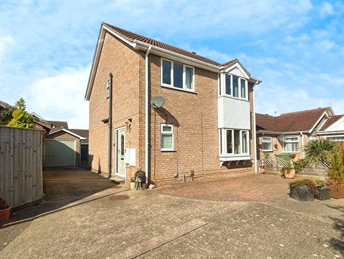 4 Bedroom Detached House To Rent In Chadwell Springs, Waltham, Grimsby, Lincolnshire, DN37
