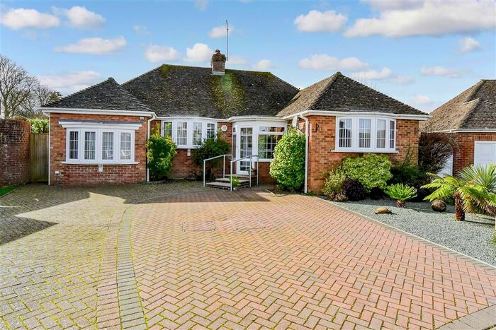 3 Bedroom Detached Bungalow For Sale In The Martlets, Broad Oak, Rye, East Sussex, TN31