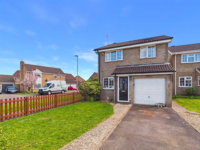 3 Bedroom Detached House For Sale In Abbeymead, Gloucester, GL4