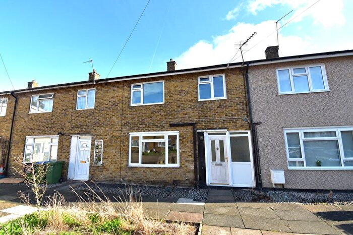 3 Bedroom Terraced House For Sale In Bracondale Road, Abbey Wood, SE2