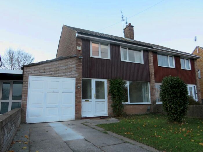 3 Bedroom Semi-Detached House To Rent In Greenlands Way, Henbury, Bristol, BS10