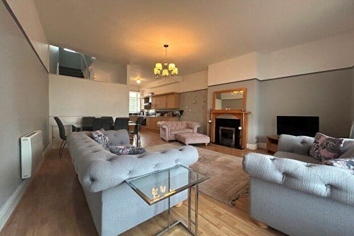 2 Bedroom Flat To Rent In Upper Stanhope Street, Liverpool, L8