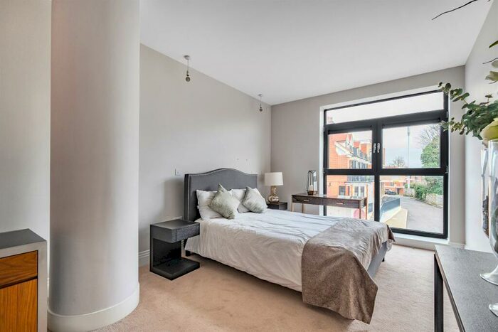 1 Bedroom Apartment To Rent In Muswell Hill, Muswell Hill, N10