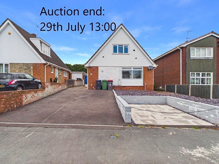 2 Bedroom Detached House For Sale In Beckbury Drive, Stirchley, Telford, Shropshire., TF3