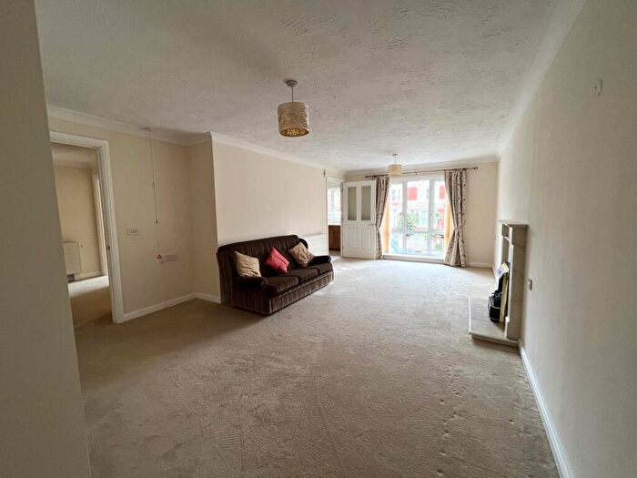 1 Bedroom Retirement Property For Sale In Southfields Road, Eastbourne, BN21