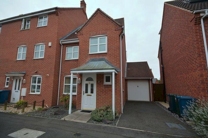 3 Bedroom Semi-Detached House To Rent In Wibberley Drive, Ruddington, Nottingham, NG11