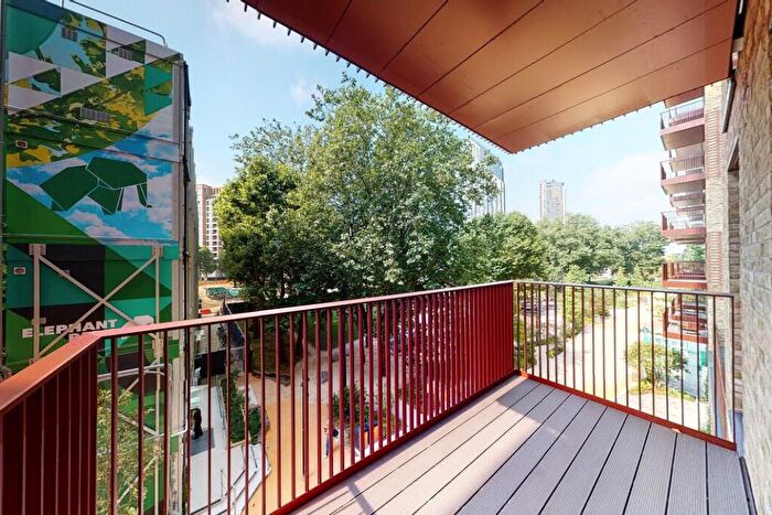 2 Bedroom Apartment To Rent In Park Central East, SE17