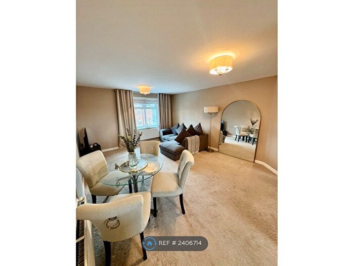 2 Bedroom Flat To Rent In Sculptor Crescent, Stockton-On-Tees, TS18