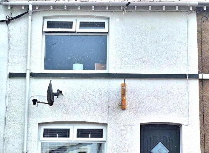 3 Bedroom Mid Terraced House For Sale In North Sreet, Ballycastle, BT54